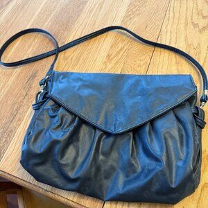 blue vinyl shoulder purse